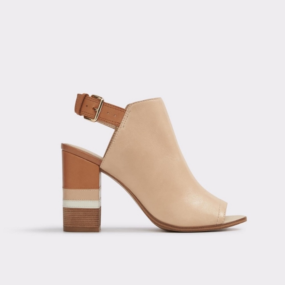 NWOT ALDO cream block heels leather heel accent